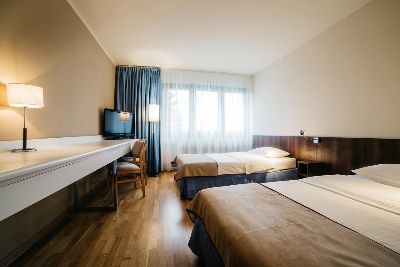 Omega Hotel オルシュティン エクステリア 写真